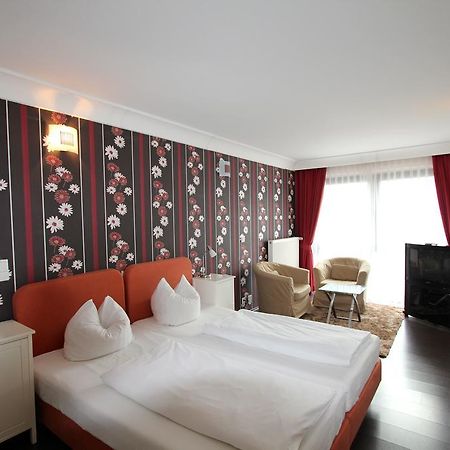 Apartmenthaus Alt Graz Дюссельдорф Номер фото