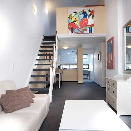 Apartmenthaus Alt Graz Дюссельдорф Экстерьер фото
