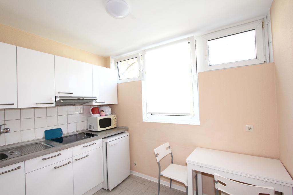 Apartmenthaus Alt Graz Дюссельдорф Экстерьер фото
