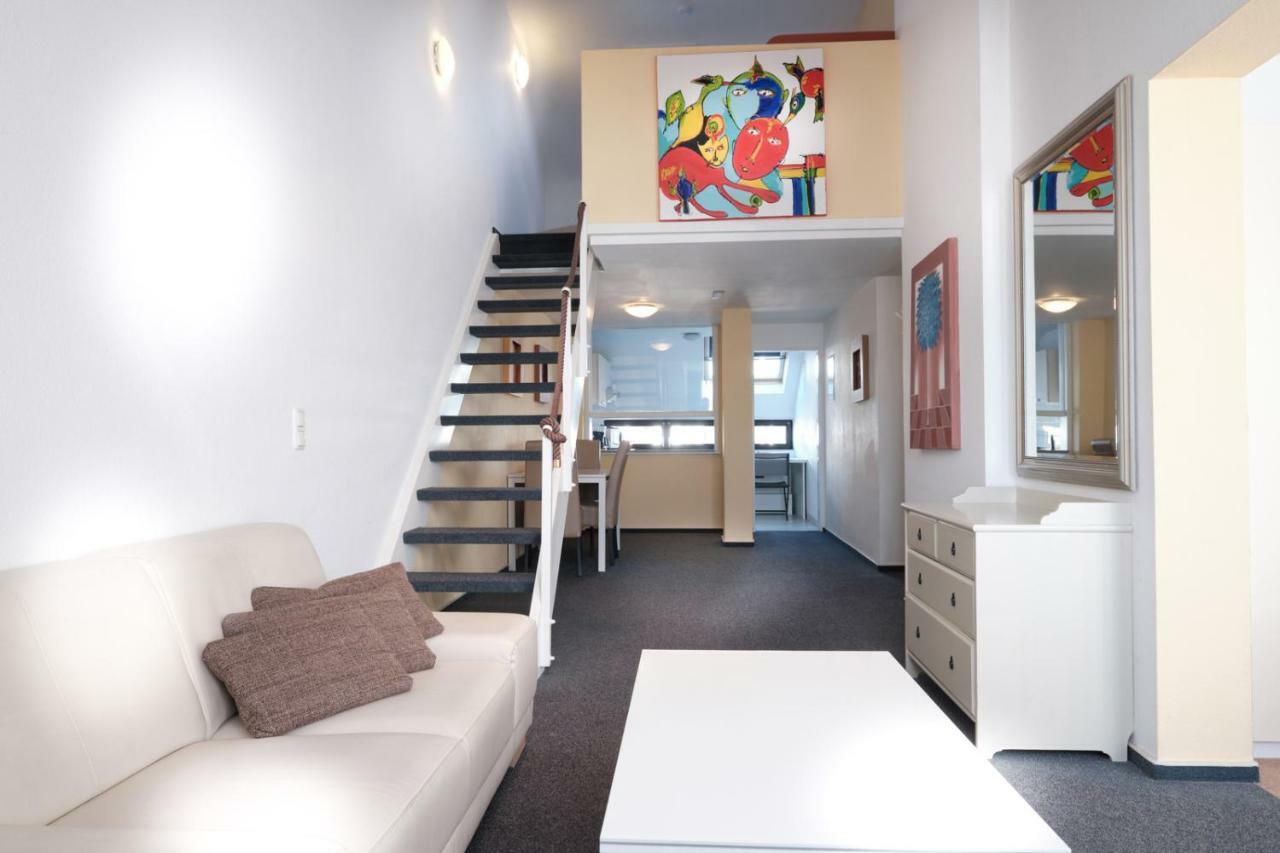 Apartmenthaus Alt Graz Дюссельдорф Экстерьер фото