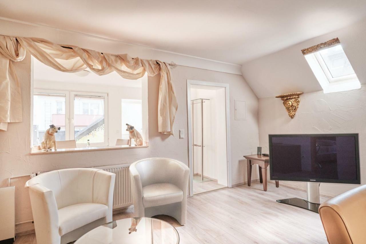 Apartmenthaus Alt Graz Дюссельдорф Экстерьер фото